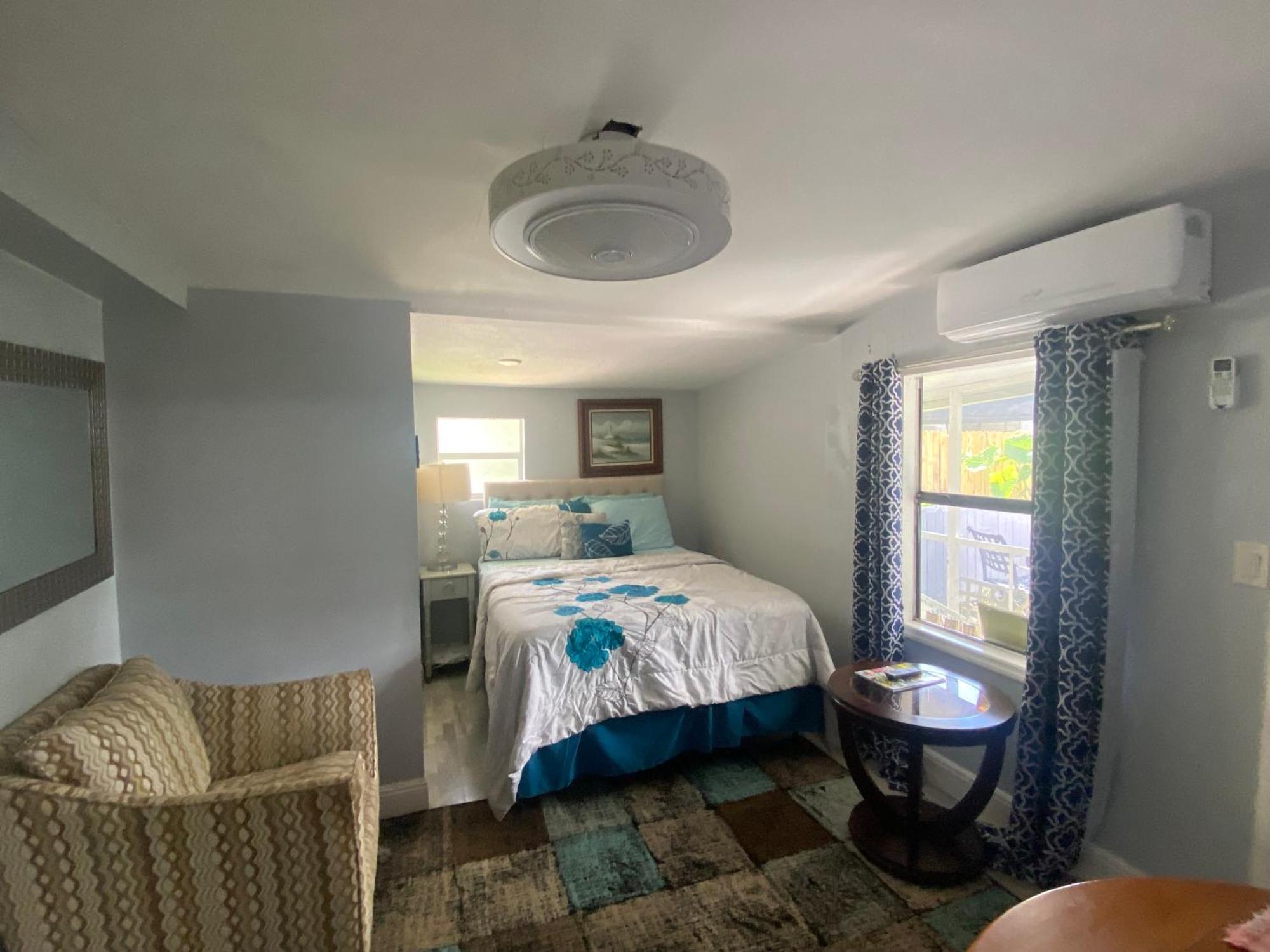 Private Retreat Villa Lake Worth Beach Eksteriør billede